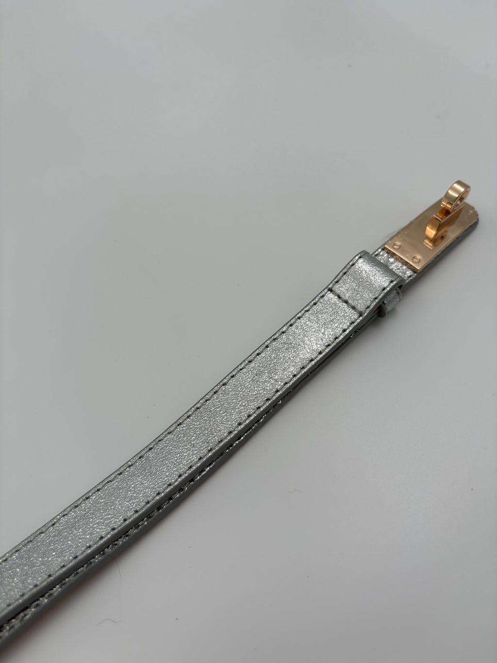 Vyö naisille, 62-112cm, kaunis solki